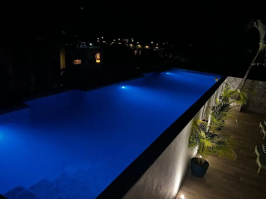 דירה טולום Solum Luxury Condos