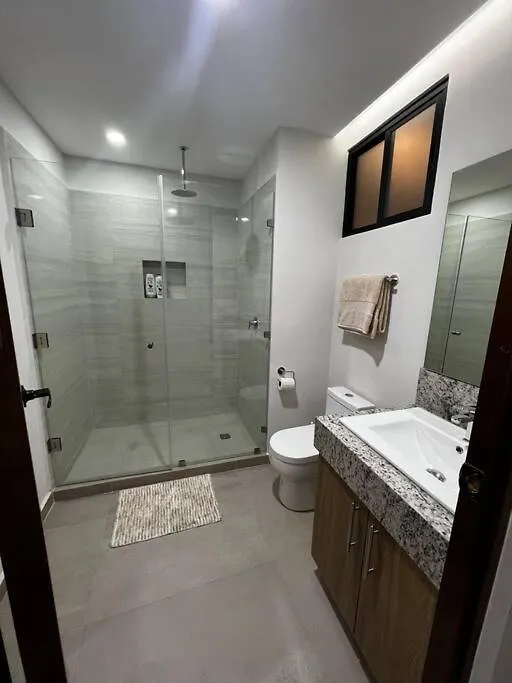 דירה טולום Solum Luxury Condos